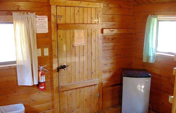 Rustic Cabin bunkbeds