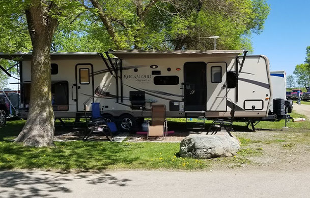 Premium full-hookup RV site at Beaver Trails with water, electric, and sewer connections